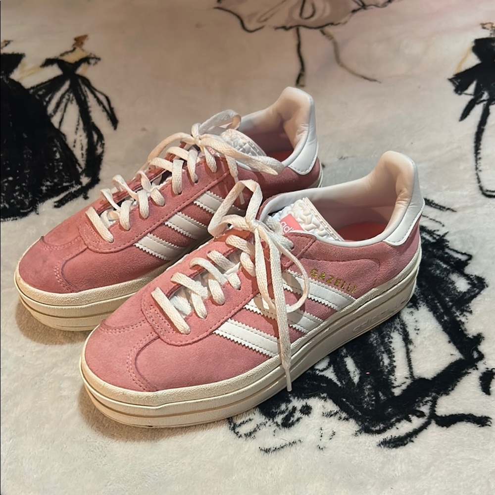 Adidas Women's Pink Sneakers